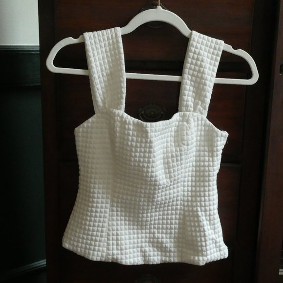 White wide strap tank top - Picture 1 of 3